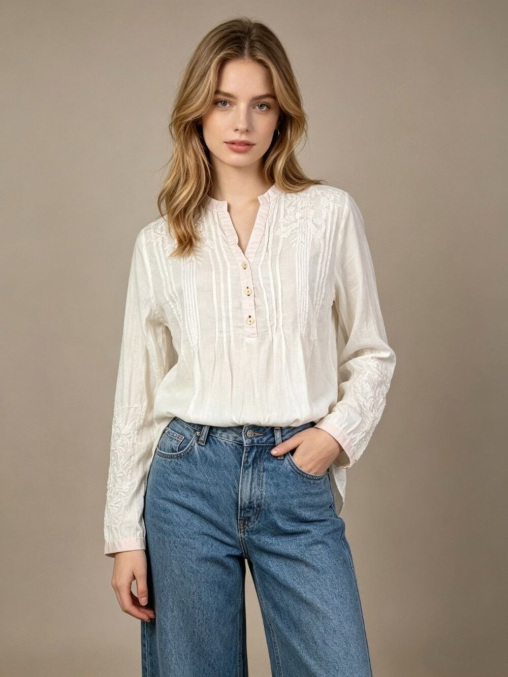 NWOT Johnny Was Floral Embroidered Cotton V-Neck Long Sleeves Shirt Blouse Sz S